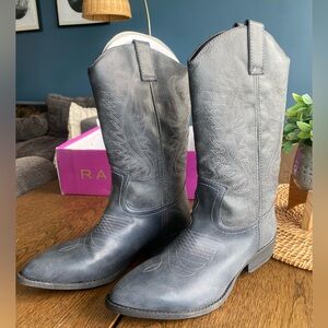 Brand New Grey Cowboy Boots Size 10